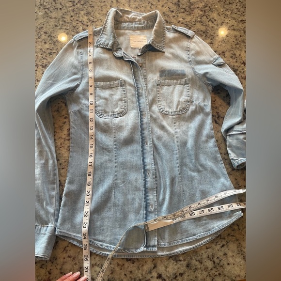 Women’s cotton blend Light Blue Denim Button-Up Shirt size XS - Picture 5 of 7